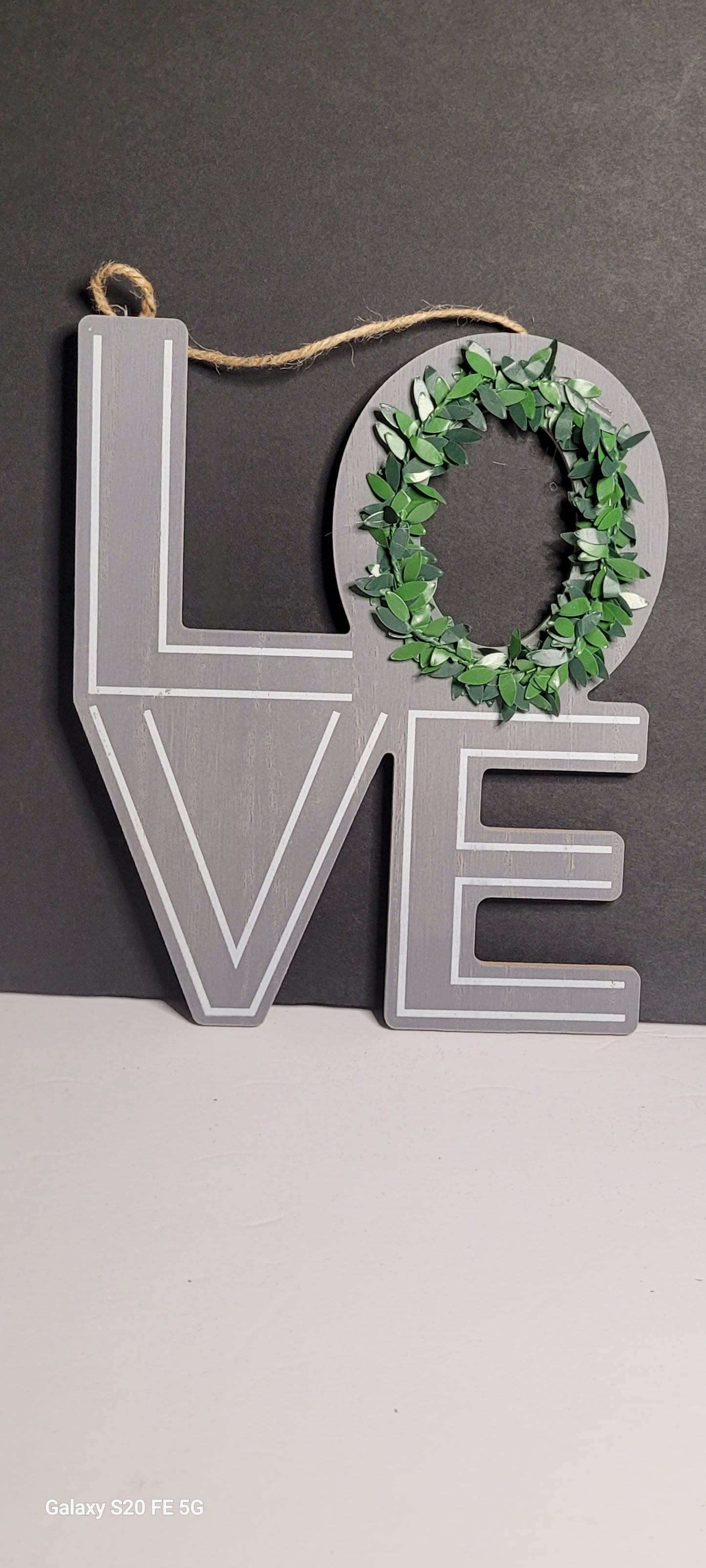 Hanging Decor Sign - Love